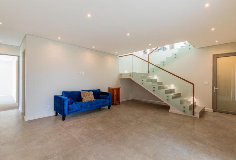 5 Bedroom Property for Sale in Pinnacle Point Golf Estate Western Cape
